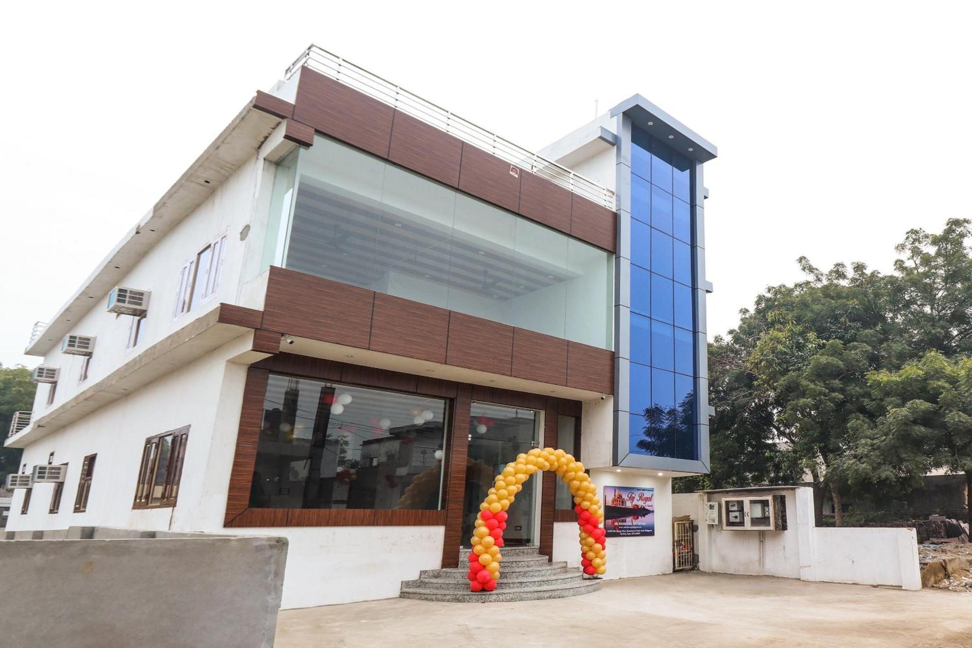 Hotel O Taj Royal Tajganj Exterior photo